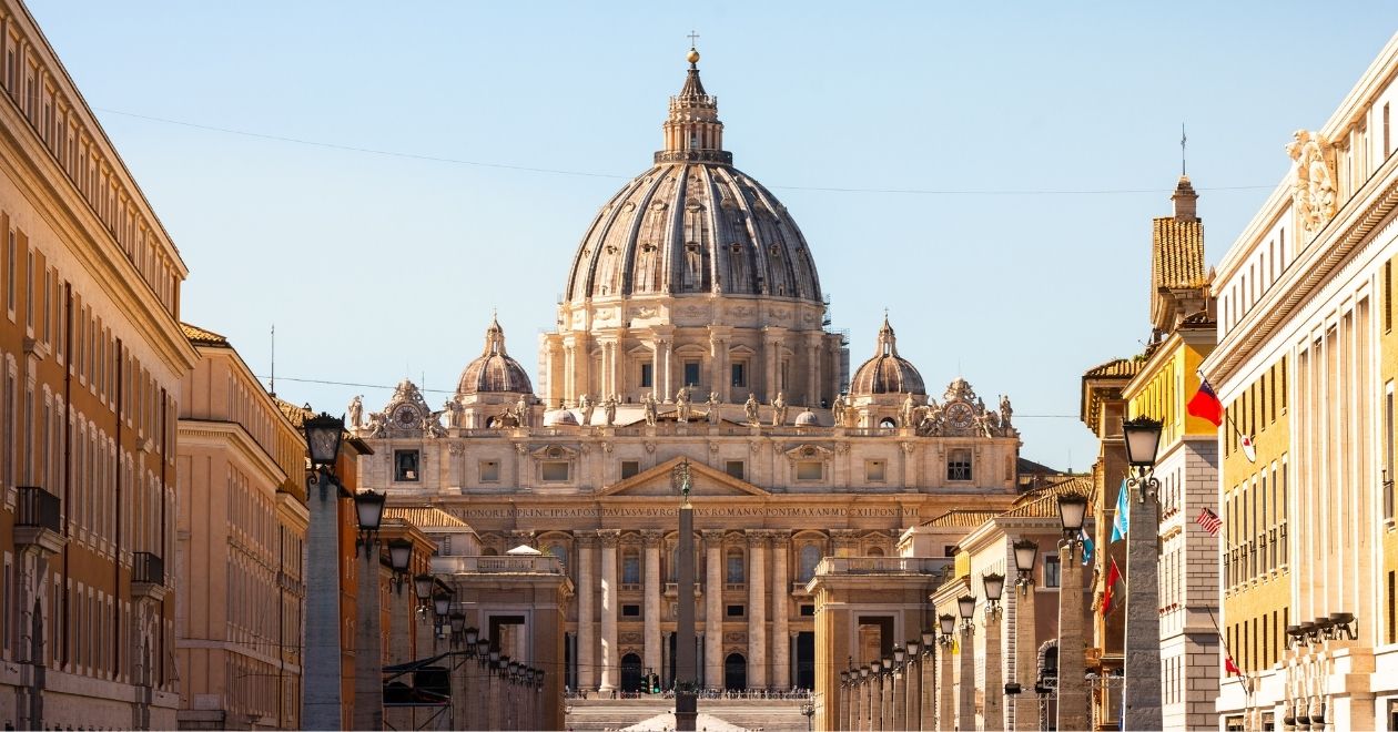 Onde fica o Vaticano? Saiba tudo sobre a sede da Igreja Católica!